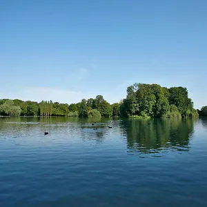 Biederstein Am Englischen Garten 3*, München Deutschland